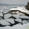 Из-за сильного ветра в заливах Приморья ожидается отрыв и подвижка льда 