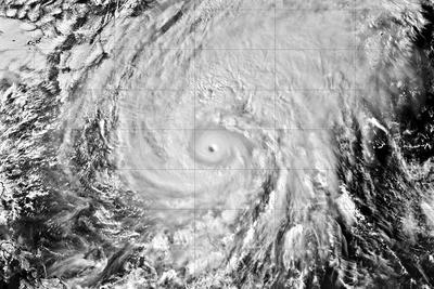 «Нури» — ноябрьский супертайфун