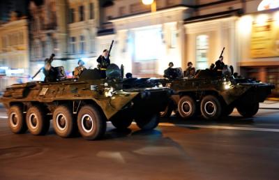 Ближайшей ночью в центре Владивостока пройдет репетиция парада в честь Дня Победы