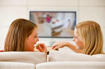 Долгий просмотр телевизора опасен для здоровья