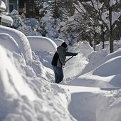 Снегопад в США признан сильнейшим за последние 100 лет