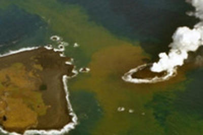 Вулканический остров у берегов Японии вырос в 4 раза