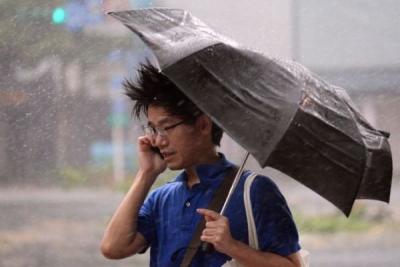 Тайфун «Мучжигэ» обрушился на Китай (ВИДЕО)