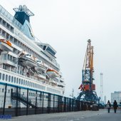 Первый в этом году круизный лайнер прибыл во Владивосток