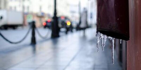 Похолодание, местами снег, сильный ветер — синоптики рассказали о погоде в Приморье во вторник