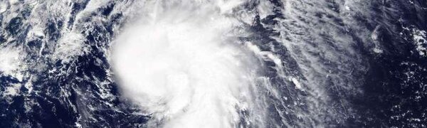 Тропический шторм «Долфин» окажет ли влияние на погоду Приморья? (ТРАЕКТОРИЯ)