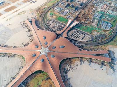 В Китае построили самый большой аэропорт мира (ФОТО)
