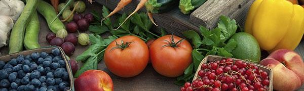 Сезонные ягоды и овощи можно приобрести на ярмарке во Владивостоке