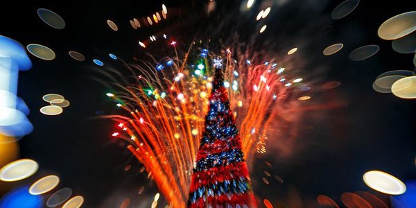 Праздничный фейерверк жители Владивостока увидят в трёх точках