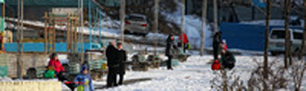 Атмосферные фронты с волнами стали причиной ненастной погоды в Приморье