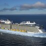Гигантский лайнер Quantum of the Seas сегодня зашел во Владивосток