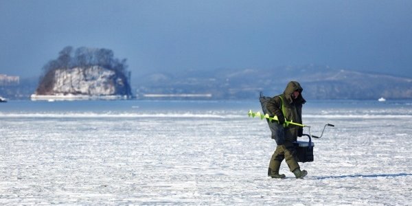 В Приморье начался сезон зимней рыбалки
