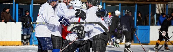 5 февраля во Владивостоке определится чемпион турнира дворовых команд по хоккею
