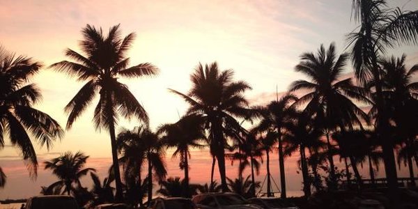 Российские туристы смогут без виз посещать китайский остров Хайнань