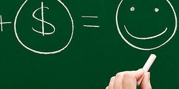 Россиянину для счастья нужно 50 тысяч рублей в месяц