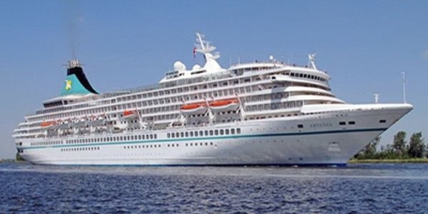 В пятницу Владивосток посетит круизный лайнер Artania