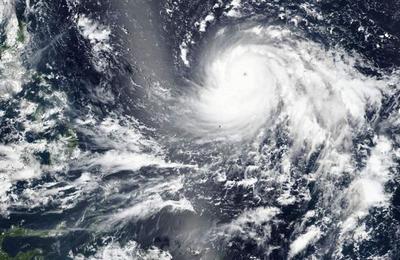 На Филиппинах более 800 тысяч человек эвакуируют из-за тайфуна «Мангхут»
