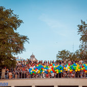 Во Владивостоке открылся уличный кинотеатр