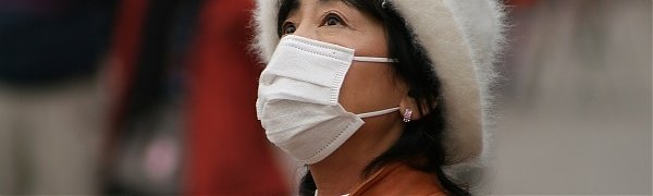 Смог в Пекине: власти просят людей оставаться дома