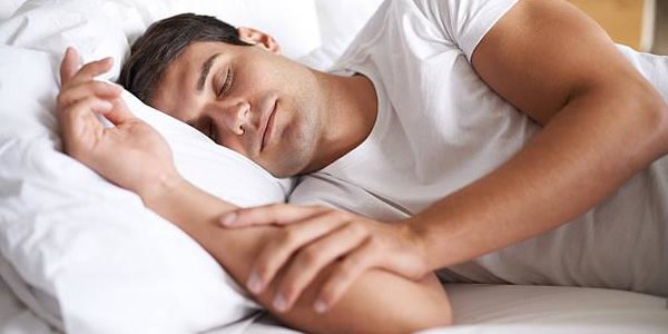 О чём люди чаще всего говорят во сне?