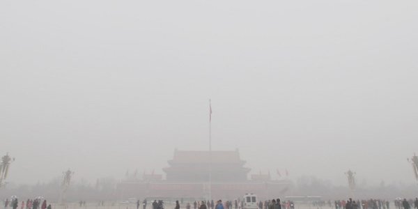 Северную часть Китая окутал смог