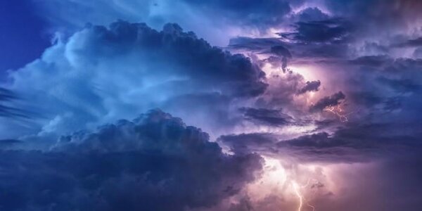 Тропические циклоны в Тихом океане по состоянию на 18 августа