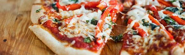 Кусочек пиццы на завтрак полезнее, чем тарелка хлопьев