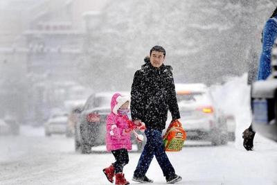 Снежный шторм в Китае оставил без света 120 тысяч человек