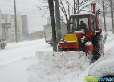 Как убирается снег во Владивостоке