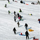 Чрезвычайная ситуация объявлена в трех штатах США из-за снегопадов