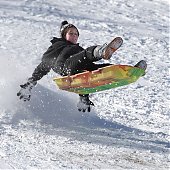 Чрезвычайная ситуация объявлена в трех штатах США из-за снегопадов