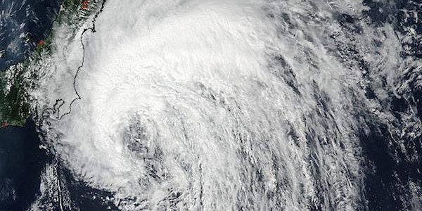 Тропический шторм «Омайс» пройдёт вдоль Курил