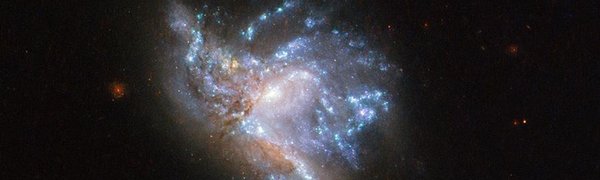 Телескоп «Хаббл» показал слияние двух галактик (ФОТО)