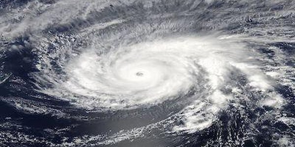 «Майсак» обрушился на острова японской префектуры Окинава