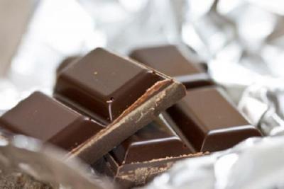 Учёные разрешили есть шоколад на ночь