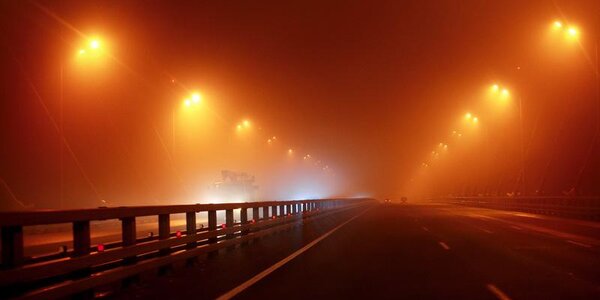 Туман осложняет обстановку на дорогах, особенно на объездных трассах Владивостока