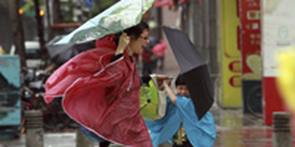 Сильнейший тайфун Усаги обрушился на Филиппины