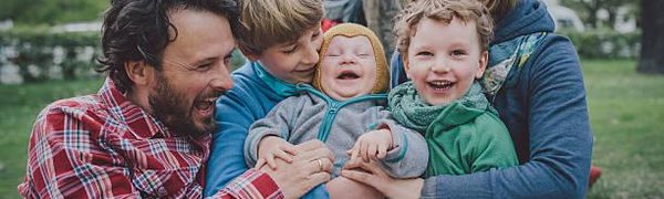 Больше половины бедных в России пришлось на семьи с детьми