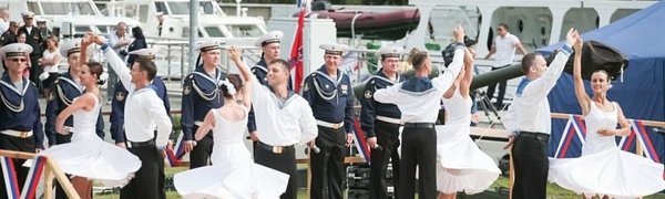 В субботу для выпускников Приморья состоится масштабный праздник «Крылья Востока»