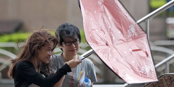 Тайфун «Фонг-Вонг» подошел к Восточному Китаю