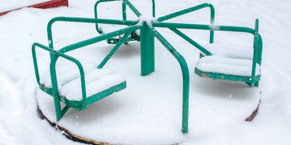 На выходных высота свежевыпавшего снега в Приморье достигла до 15 см (ФОТО) 