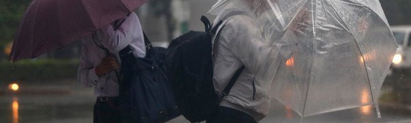 6 человек погибли в Японии из-за ливней