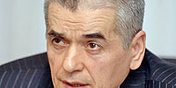 Главный врач России опроверг информацию о смерти от свиного гриппа