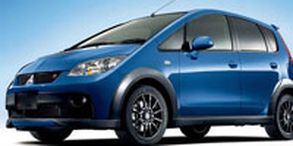 Шелкопряд снова оказался в Приморье благодаря японскому авто