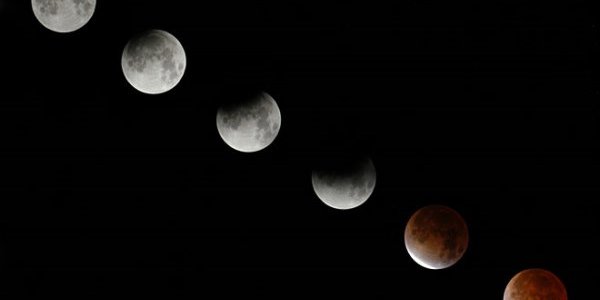 Ученые вычислили даты лунных затмений 2015 года