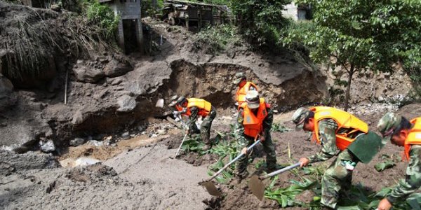 В Юго-Западном Китае после схода селя пропали 17 человек