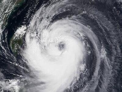 В выходные дни в Японское море может выйти новый тропический шторм