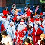 Во Владивостоке впервые прошло шествие Дедов Морозов