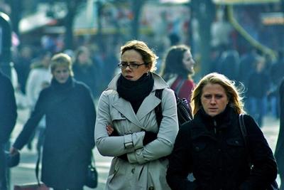 Женщины больше, чем мужчины, страдают от холода