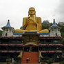 Туристов оштрафовали за фотографии, «оскорбляющие» Будду